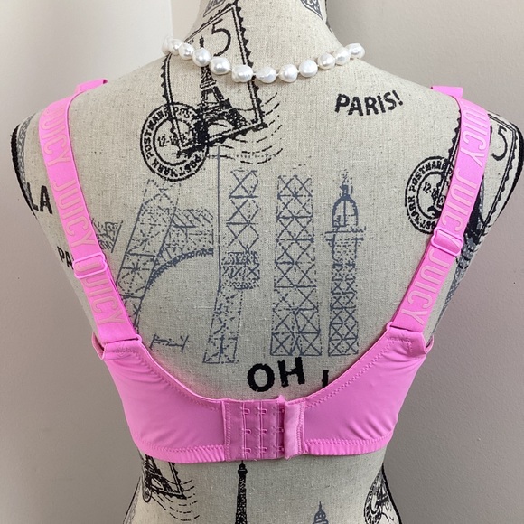 Juicy Couture Women’s Pink Bra 3 Hook & Eye Back Closure Logo Straps T-shirt Bra - Picture 2 of 6